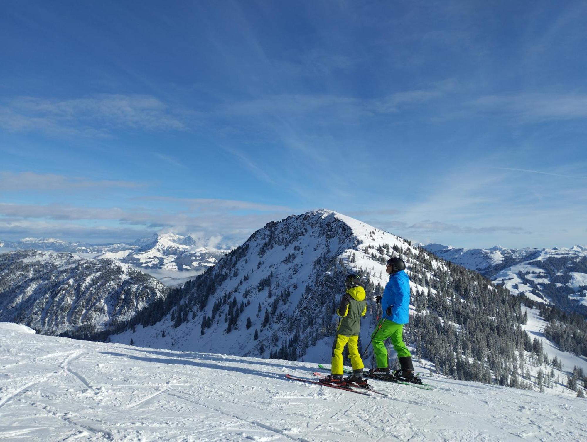Ferienwohnung Ehrensberger Brixen im Thale Bagian luar foto